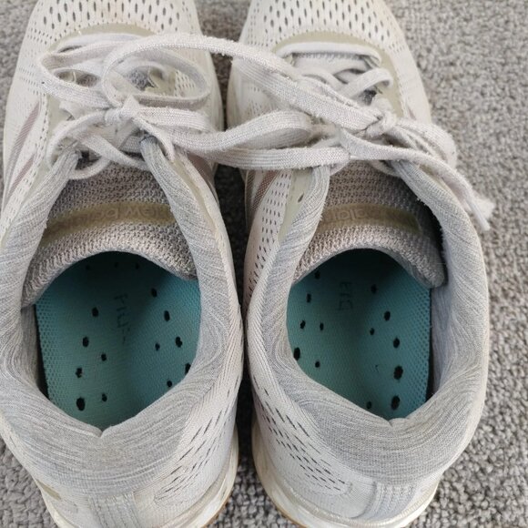 New Balance Fresh Foam Arishi Womens Size 10 Running Shoes Gray WARISL01 - Picture 10 of 11